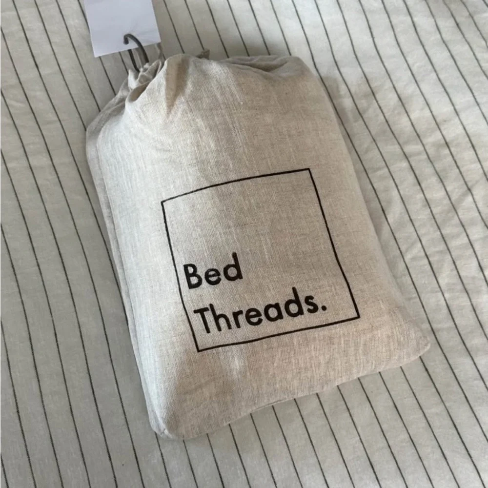 Butter Yellow Linen Euro Pillowcases (2) - Picture 2 of 5